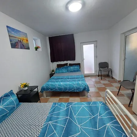 2 Centru Aproape De Plaja Apartment
